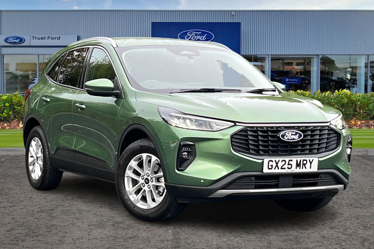 Ford Kuga Photo 0