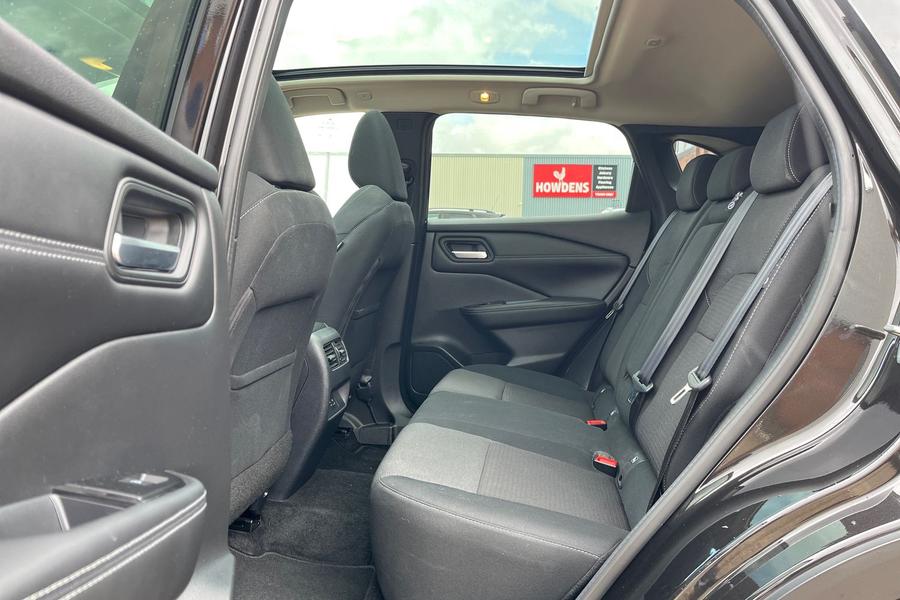Nissan Qashqai Photo autoimg-f8f4b998742bb45a32c64bfc3177203cad0a1566.jpg