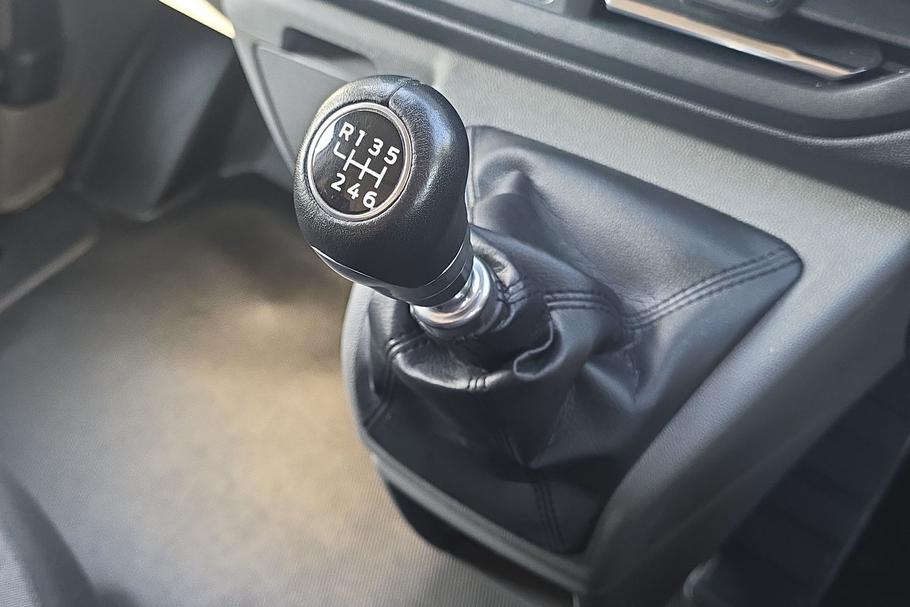 Used Ford Transit Custom LB24VNP 9