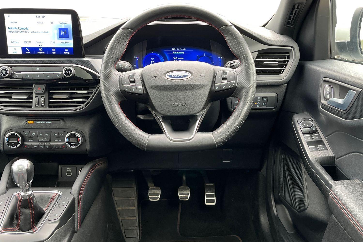Ford KUGA Photo 10