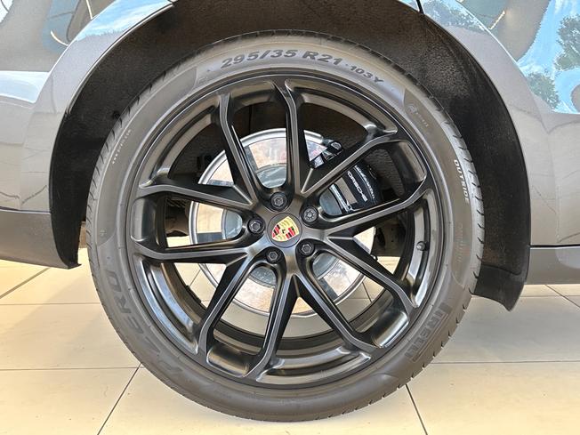 PORSCHE Macan Photo 24