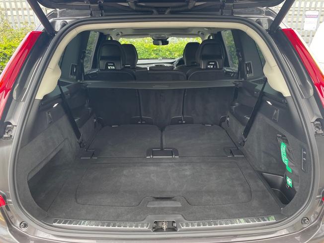 VOLVO XC90 Photo 12