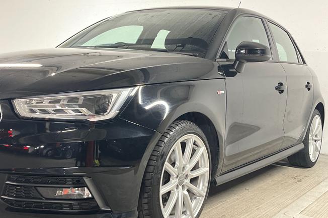 Audi A1 Photo 30