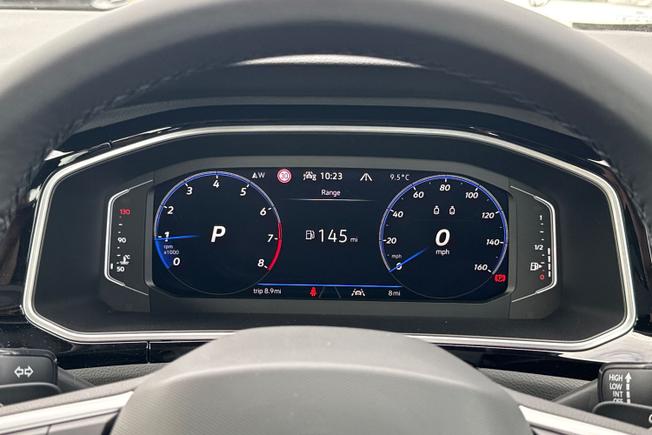 VOLKSWAGEN T-Roc Photo 15