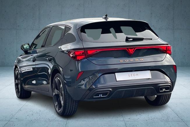CUPRA Leon Photo 3