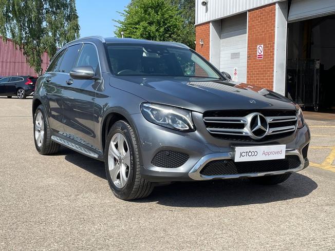 MERCEDES-BENZ Glc Photo 23