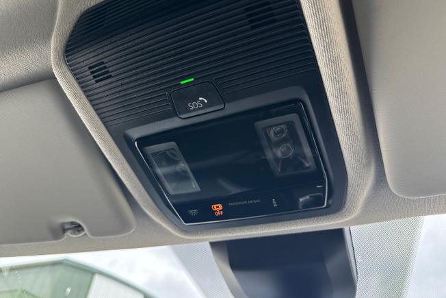 VOLKSWAGEN Caddy Photo 44