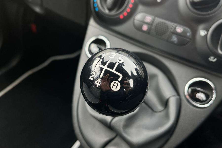 Fiat 500 Photo autoimg-f90cc09f478a506f4047f8c561b7d04788c2ec8d.jpg