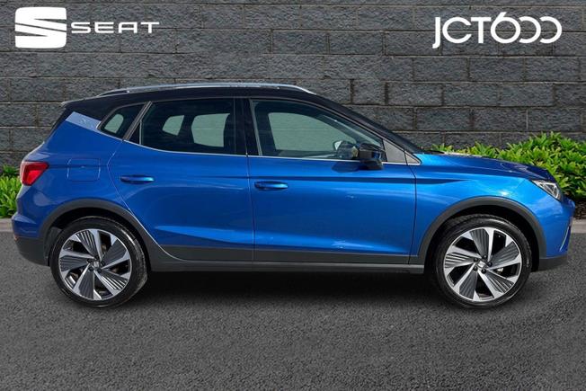 SEAT Arona Photo 4