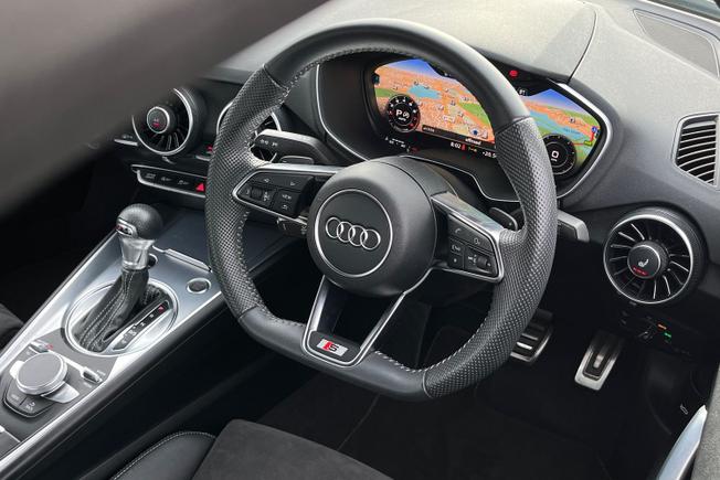 Audi TT Photo 46