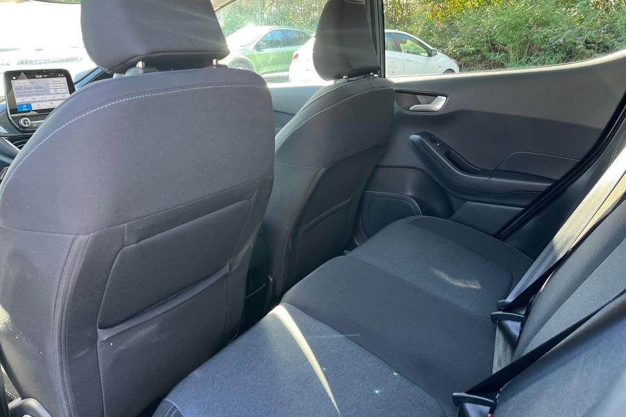 Ford Fiesta Photo autoimg-f9131767084c1d0cebf8a7208510e3ccdb339ec7.jpg