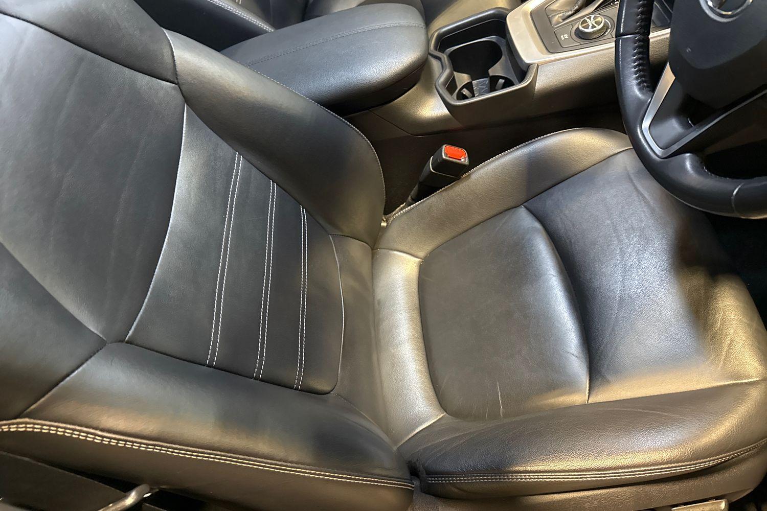 Toyota RAV4 Photo 31