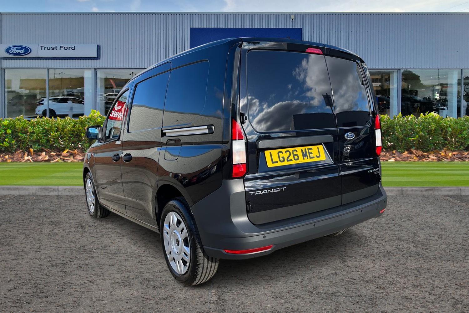 Ford TRANSIT CONNECT Photo 1