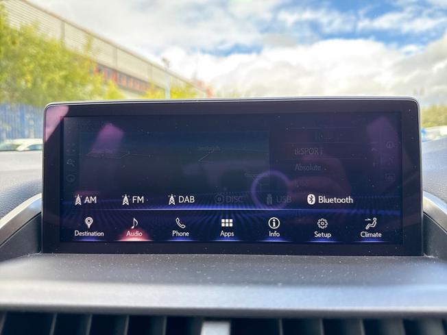 Lexus NX Photo 39