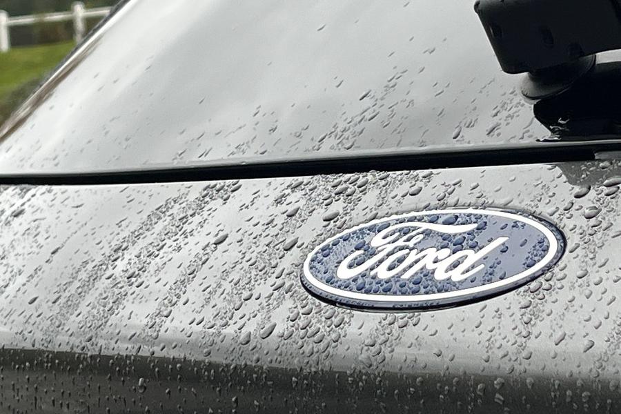 Ford KUGA Photo autoimg-f92421e7333ba71725c42050c0d88007594054f9.jpg