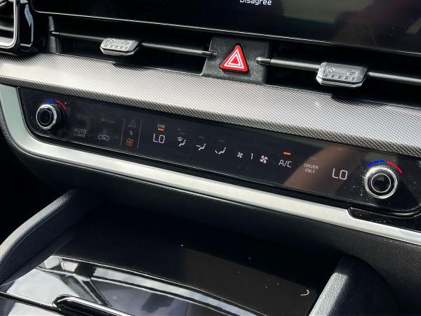 Kia Sportage Photo autoimg-f92628cff8013b70bdb38b56c4469bb73d562c8f.jpg