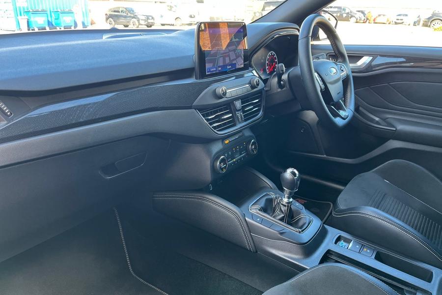 Ford Focus Photo autoimg-f9293814a06b0fd443ffe477a90e9af11f13ca2a.jpg