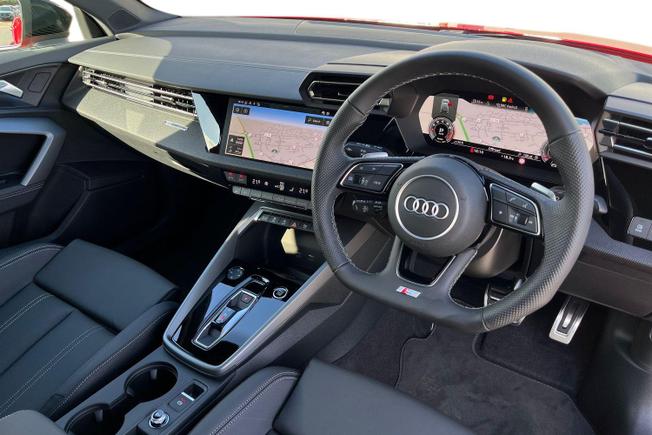 AUDI   A3 Sportback Photo 6