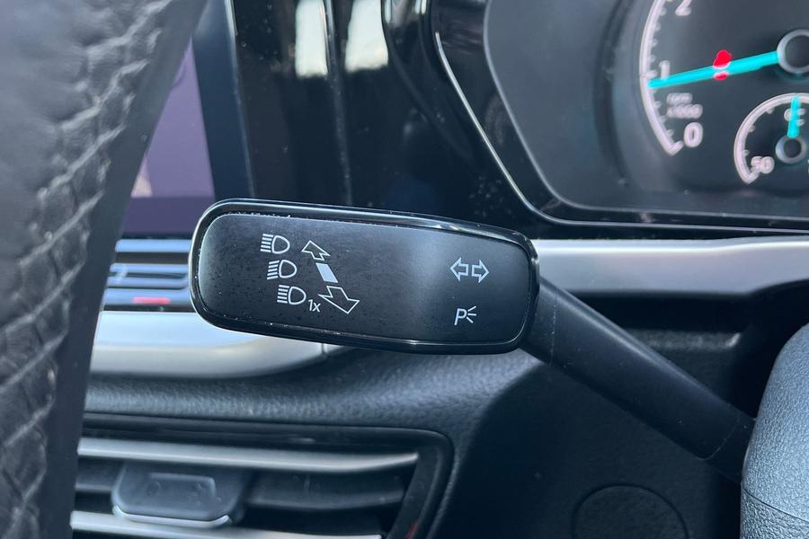 Ford Grand Tourneo Connect Photo autoimg-f92c48d092878e4d4b50f044de58d098fe7289ef.jpg