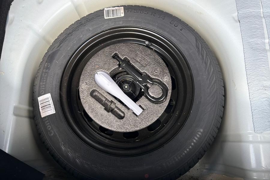 Ford FIESTA Photo autoimg-f92d8049e826b72b21164a511f51efe946860267.jpg
