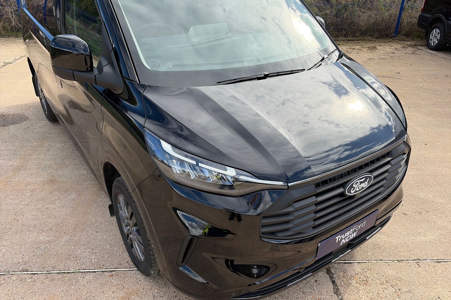 Ford TRANSIT CUSTOM Photo 26