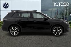VOLKSWAGEN  Tiguan  Photo 4