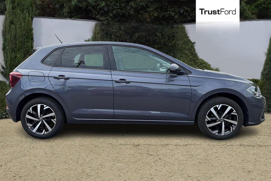 Volkswagen POLO Photo autoimg-f934514ec33f90d237ada9d6aa5711b3e78b80a4.jpg