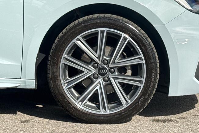 Audi A1 Photo 5