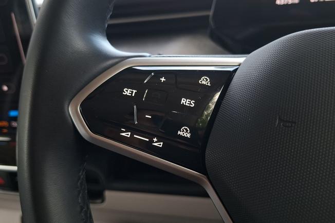 VOLKSWAGEN Id. Buzz Photo 16