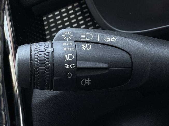 VOLVO Xc40 Photo 38
