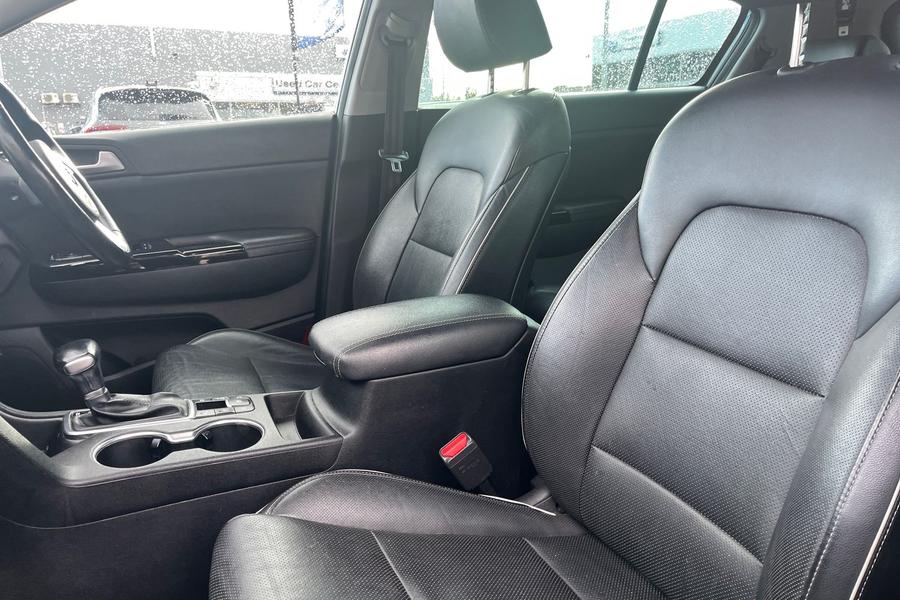 Kia SPORTAGE Photo autoimg-f94264f5015aefb7991287b911d3c4923d876d5c.jpg
