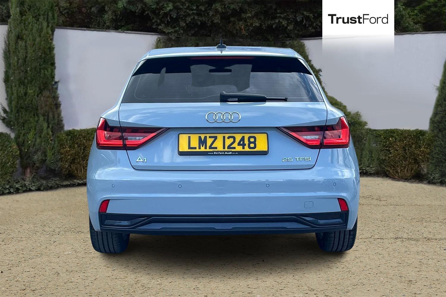 Audi A1 Photo 6