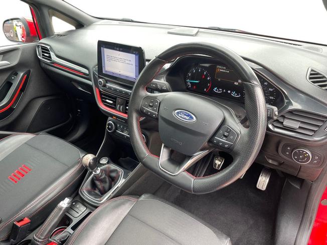 FORD Fiesta Photo 6