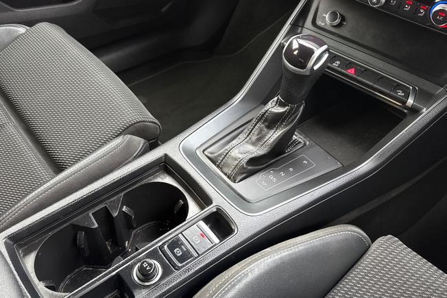 AUDI Q3 Photo 36