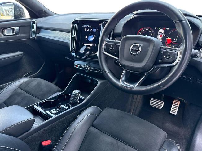 VOLVO Xc40 Photo 6