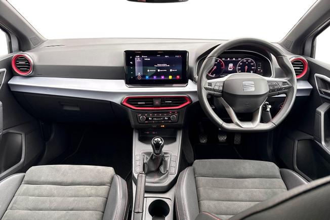 SEAT Ibiza Photo 10