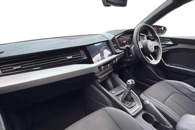 Audi A1 Photo 2