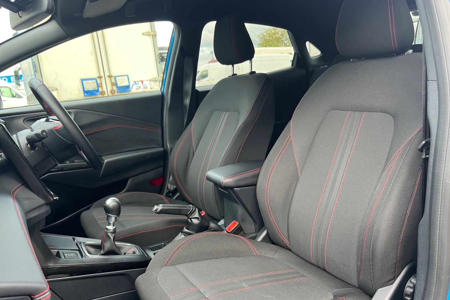 Ford PUMA Photo 18