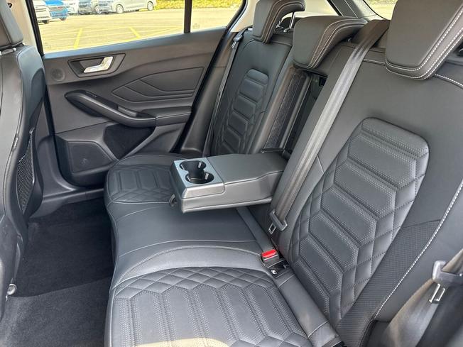 FORD Focus Photo 24