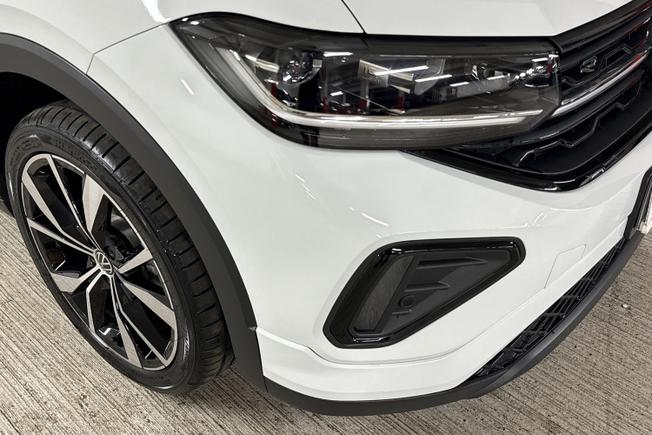 VOLKSWAGEN T-Cross Photo 19
