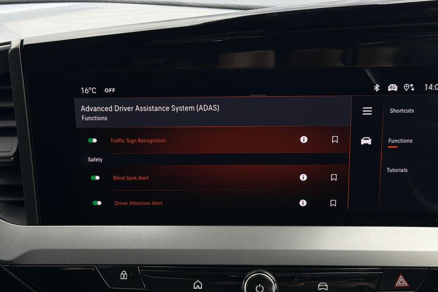 Vauxhall MOKKA Photo autoimg-f94d4abb1b4cbb8e6d9749c96a561ff40fe8761d.jpg