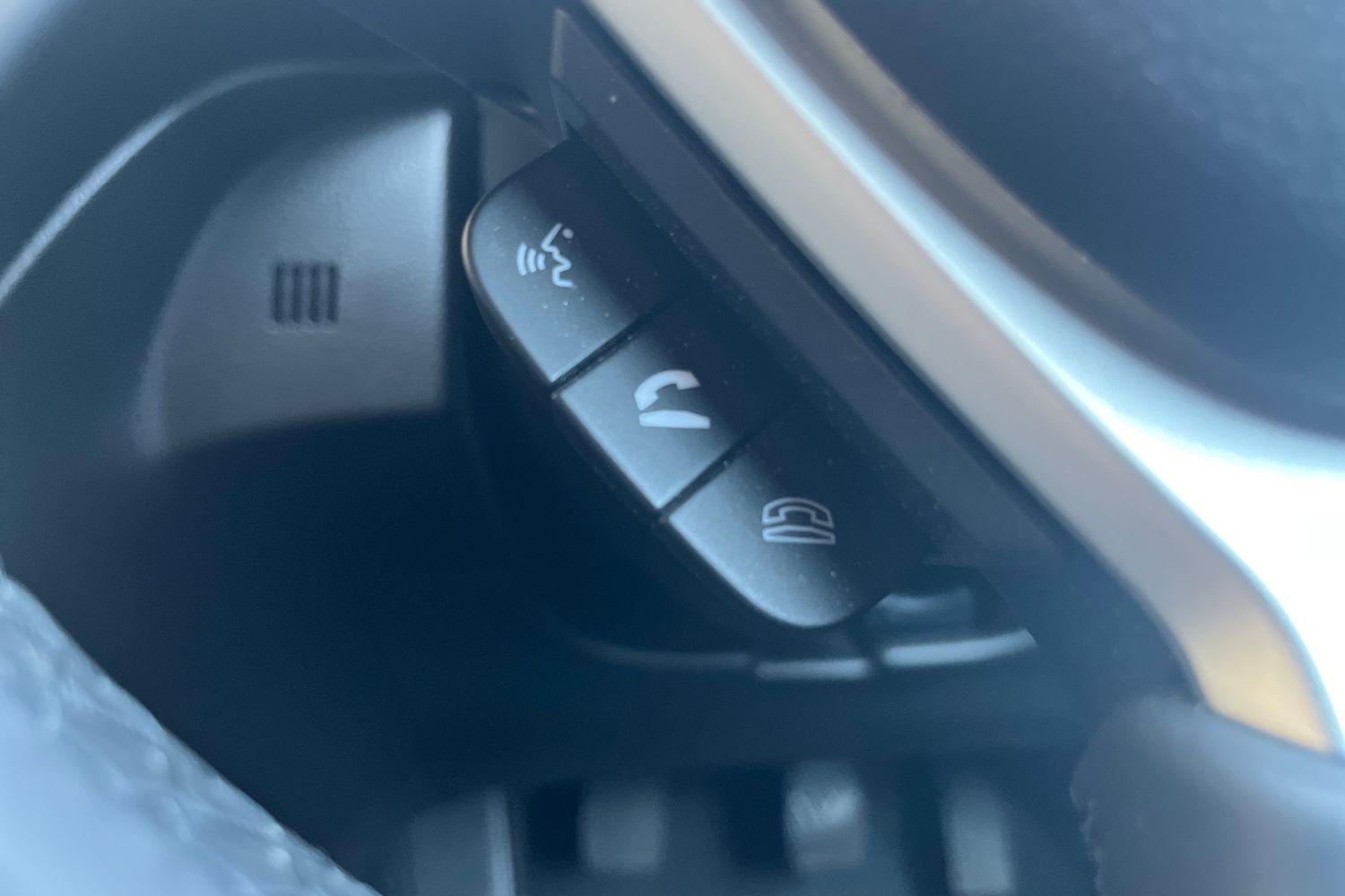 Suzuki S-Cross Photo 33