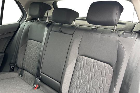 Volkswagen Golf Photo autoimg-f9533be9be6b3397b42a53f99f253dbfd2fa4597.jpg
