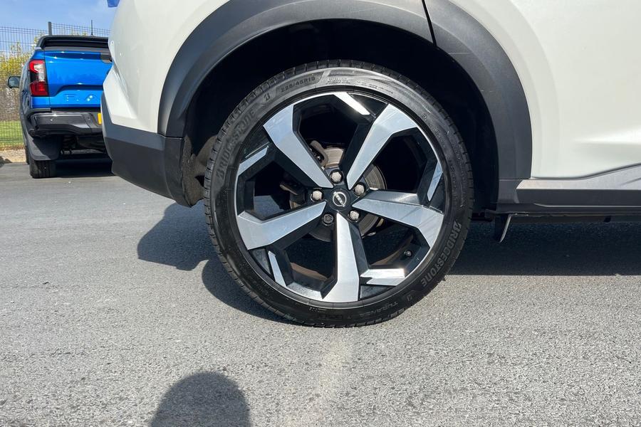Nissan JUKE Photo autoimg-f954aee3690701ff3bc084867c7d79f5ca207789.jpg