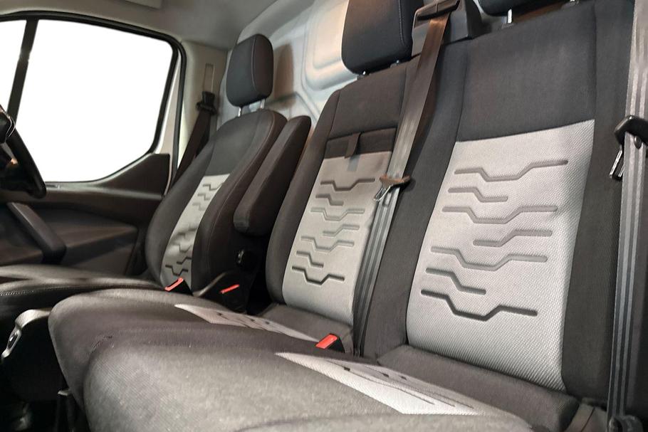 Used Ford Transit Custom BM17HLH 9