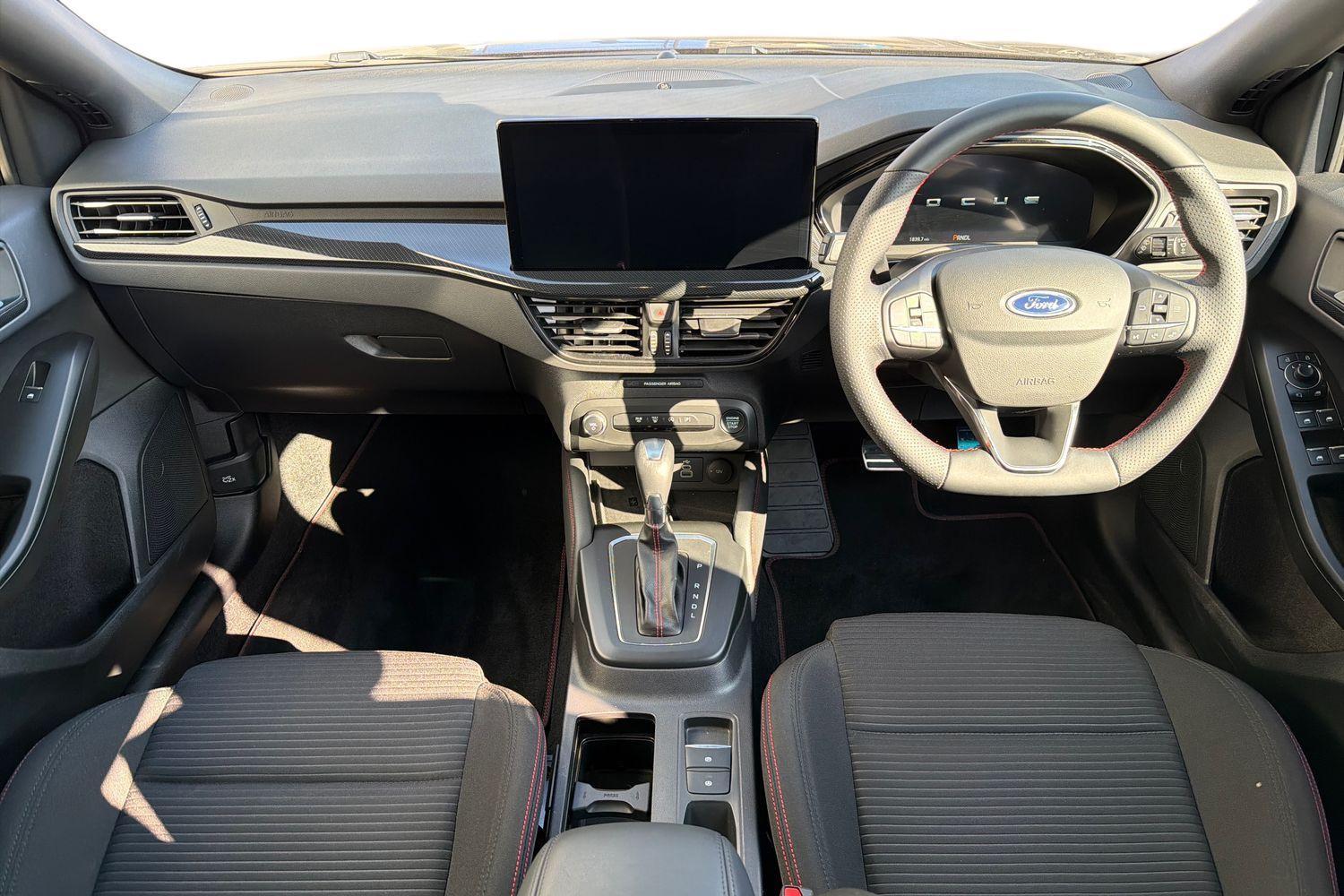 Ford FOCUS Photo 9