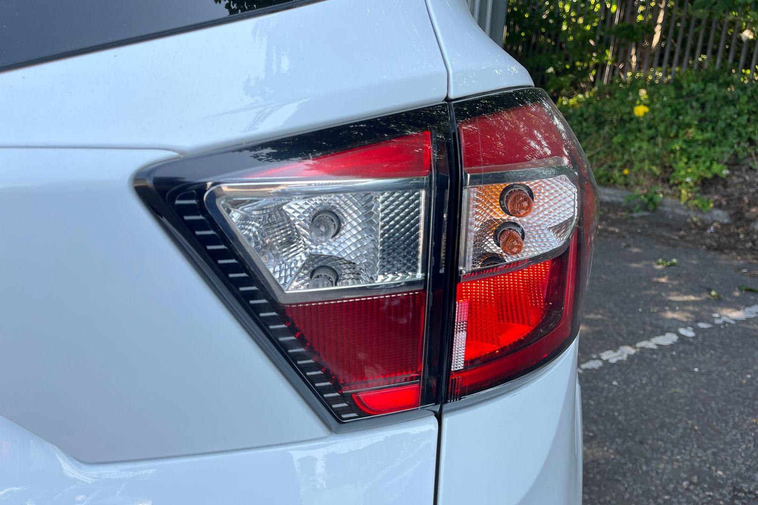 Ford KUGA Photo 21