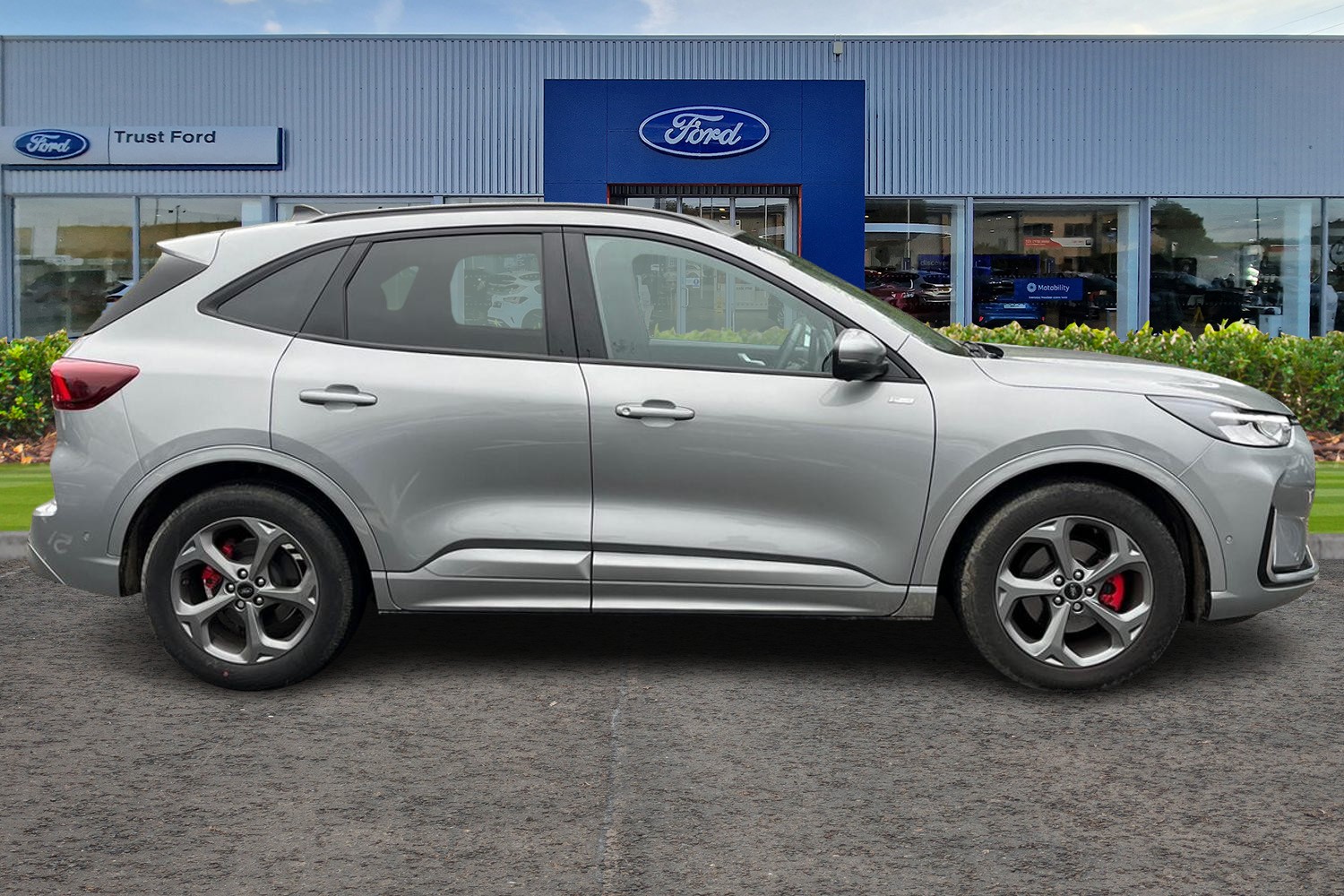 Ford Kuga Photo 2