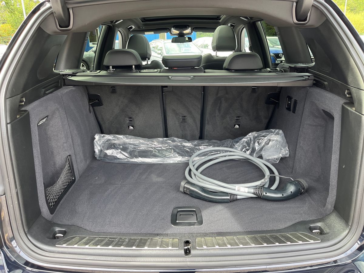 BMW iX3 Photo 22