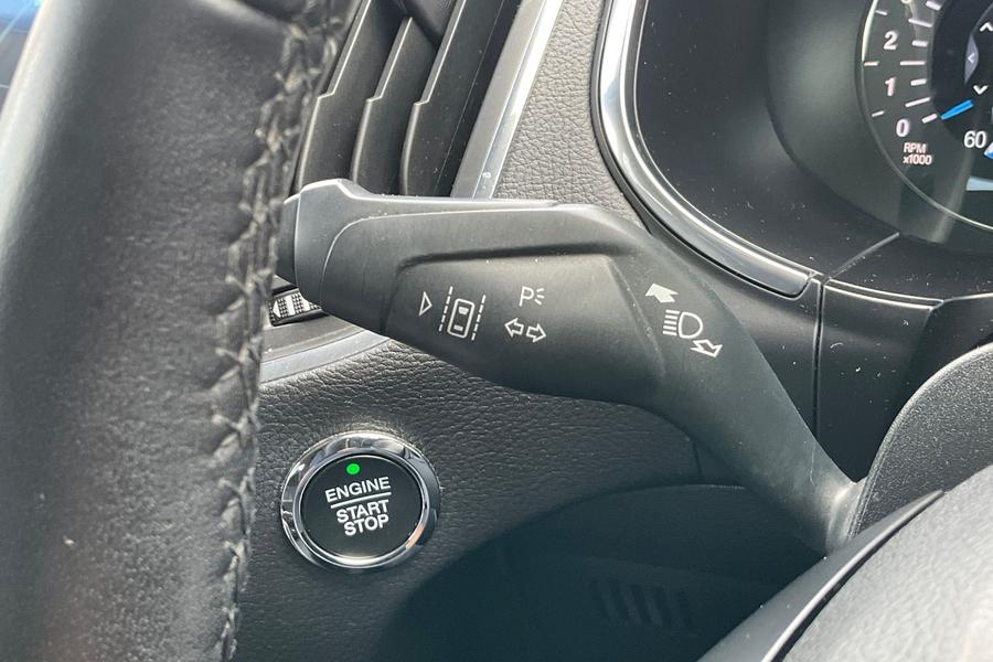 Ford S-MAX Photo autoimg-f967aa3cf7e1b37ed488bea5ad950cc5e7facba0.jpg